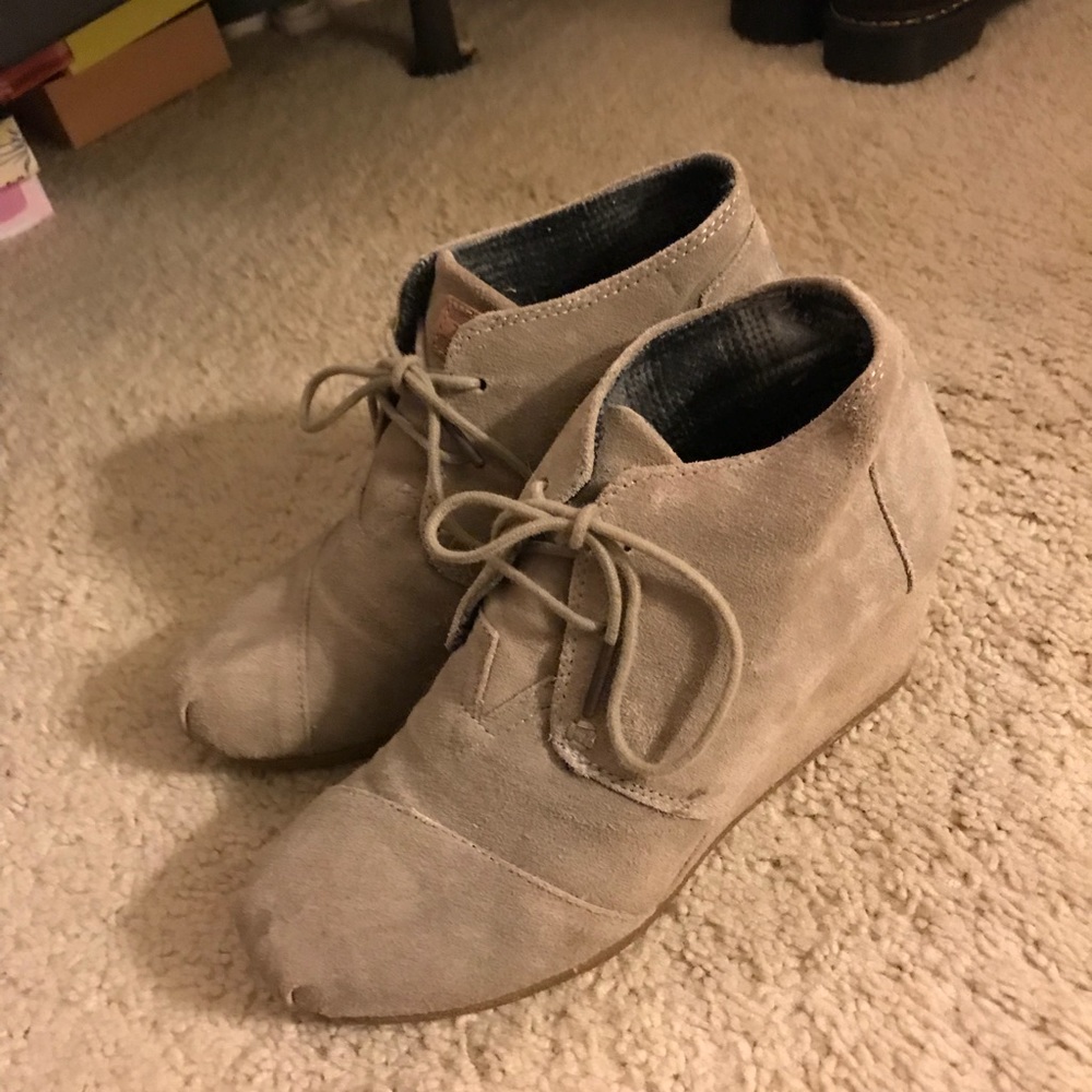 tons booties